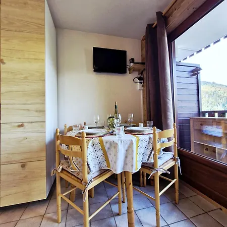 Au Pied Des Pistes - Vue Montagne Apartment